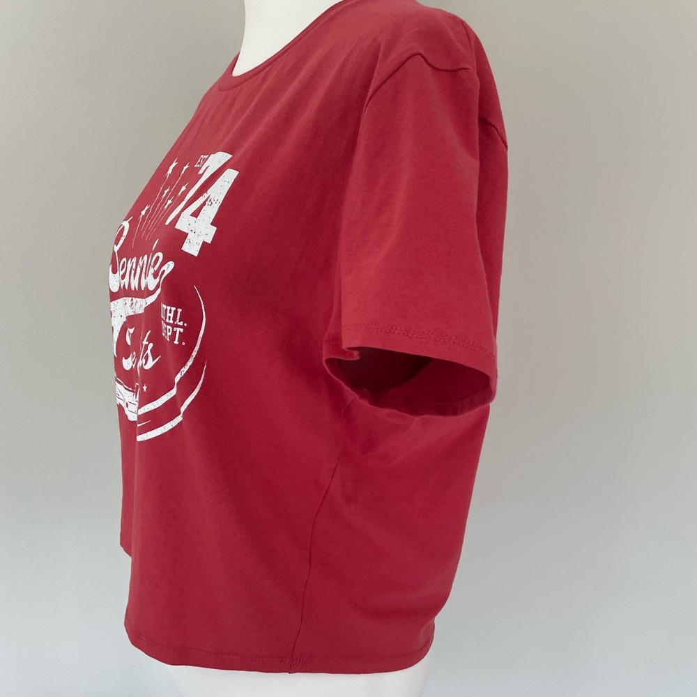 Elton John Bennie & The Jets Cropped Tee 1X JUNIORS - Picture 4 of 10